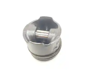 Second-hand car spare part piston for dacia duster (hs_) 1.5 dci (hsaj) oem iam references 7657hx  120a11104r