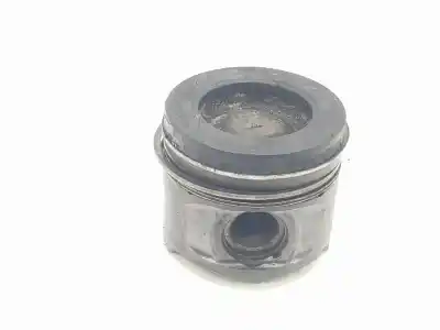 Second-hand car spare part piston for dacia duster (hs_) 1.5 dci (hsaj) oem iam references 7657hx  120a11104r