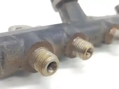 Second-hand car spare part distributor pipe for dacia duster (hs_) 1.5 dci (hsaj) oem iam references 175215346r  175215346r