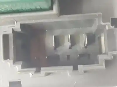 Second-hand car spare part fuse box unit for bmw 3 touring (e91) 325 d oem iam references 9119446  9119445