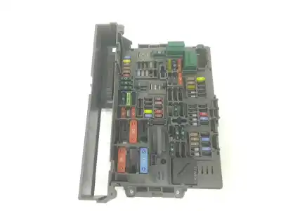 Second-hand car spare part fuse box unit for bmw 3 touring (e91) 325 d oem iam references 9119446  9119445