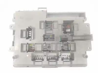Second-hand car spare part fuse box unit for bmw 3 touring (e91) 325 d oem iam references 9119446  9119445
