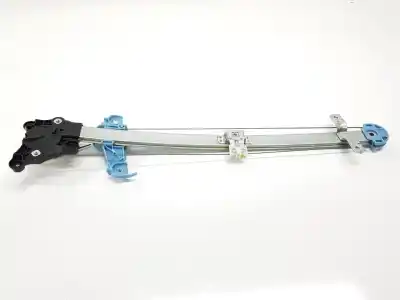 Peça sobressalente para automóvel em segunda mão elevador de vidros dianteiro direito por suzuki swift (az) 1.2 16v dualjet cat referências oem iam 8340152r01
