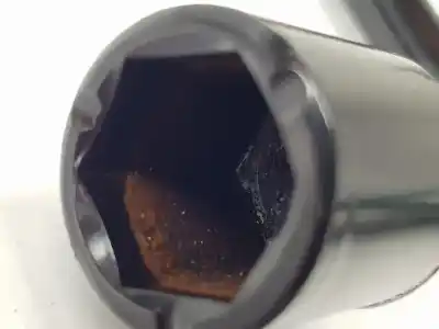 Pezzo di ricambio per auto di seconda mano cric di sollevamento per citroen c4 picasso ii 1.6 hdi / bluehdi 115 riferimenti oem iam 9805820580  672594