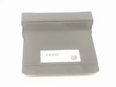 Second-hand car spare part electronic module for citroen c4 picasso ii 1.6 hdi / bluehdi 115 oem iam references 9801695280  9801695280