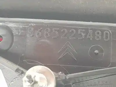 Автозапчасти б/у внутренний правый задний фонарь за citroen c3 ii (sc_) 1.4 hdi 70 (sc8hzc, sc8hr0, sc8hp4) ссылки oem iam 9685225480  6351jc