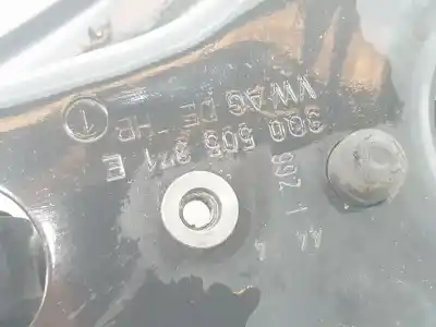 Автозапчастина б/у задній лівий нижний рычаг для volkswagen passat variant (cb5) executive 150 cv / 110 kw посилання на oem iam 3q0505371e  3q0505311g Автозапчастина б/у задній лівий нижний рычаг для volkswagen passat variant (cb5) executive 150 cv / 110 kw посилання на oem iam 3q0505371e  3q0505311g