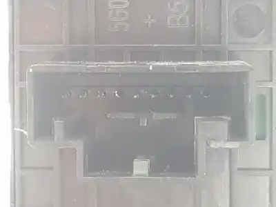 Автозапчасти б/у выключатель левого переднего окна за volkswagen passat variant (cb5) executive 150 cv / 110 kw ссылки oem iam 5g0959857d  5g0959857d