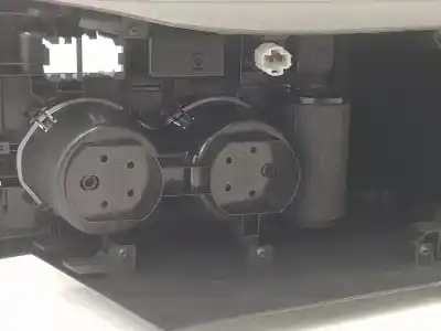 Автозапчастина б/у центральний подлокник для volkswagen passat variant (cb5) executive 150 cv / 110 kw посилання на oem iam 3g0862531  3g1863241d