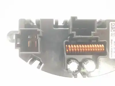 Автозапчасти б/у сопротивление нагреву за volkswagen passat variant (cb5) executive 150 cv / 110 kw ссылки oem iam 5q0907521f  5q0907521c Автозапчасти б/у сопротивление нагреву за volkswagen passat variant (cb5) executive 150 cv / 110 kw ссылки oem iam 5q0907521f  5q0907521c