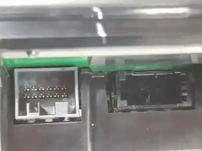 Peça sobressalente para automóvel em segunda mão quadrante por bmw serie 1 lim. 2.0 16v turbodiesel referências oem iam 8710822 62108710822 