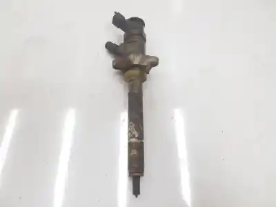 Second-hand car spare part INJECTOR for CITROEN C4 BERLINA  OEM IAM references 1980L1  1980L1