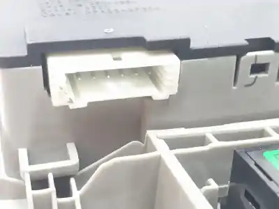 Pezzo di ricambio per auto di seconda mano luce interna per mg zs 1.5 vti riferimenti oem iam 10567189  10167369