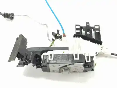 Pezzo di ricambio per auto di seconda mano serratura porta anteriore destra per clase c clase a 2.1 cdi riferimenti oem iam a1667200435  a1667200435