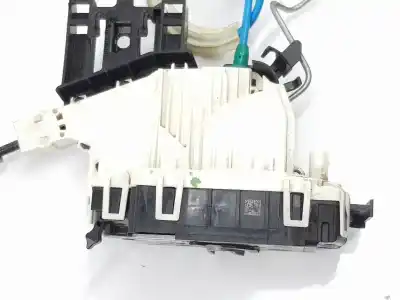 Pezzo di ricambio per auto di seconda mano serratura porta posteriore sinistra per mercedes-benz clase a (w176) 2.1 cdi cat 136 cv / 100 kw riferimenti oem iam a2047602134  a2047302735