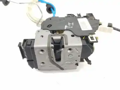 Pezzo di ricambio per auto di seconda mano serratura porta posteriore sinistra per mercedes-benz clase a (w176) 2.1 cdi cat 136 cv / 100 kw riferimenti oem iam a2047602134  a2047302735