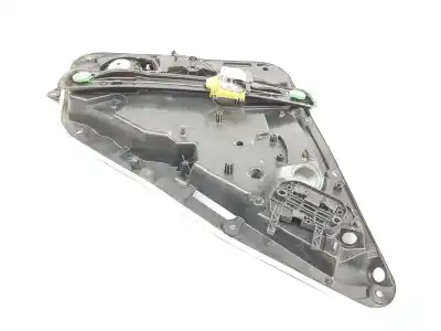 Pièce détachée automobile d'occasion léve glace arrière gauche pour clase c clase a 2.1 cdi références oem iam a1767300179  a1767300179