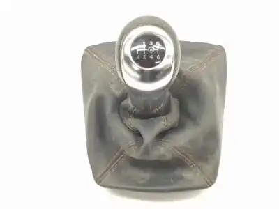 Pièce détachée automobile d'occasion pommeau de levier de vitesses pour clase c clase a 2.1 cdi références oem iam a1763641310  a1763641310