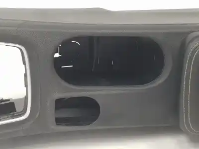 Pezzo di ricambio per auto di seconda mano bracciolo centrale per mercedesbenz clase a bm 176 a 180 cdi blueefficiency 176.012 riferimenti oem iam a1766801250  a1766801350
