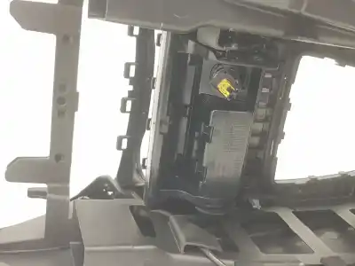 Pezzo di ricambio per auto di seconda mano bracciolo centrale per mercedesbenz clase a bm 176 a 180 cdi blueefficiency 176.012 riferimenti oem iam a1766801250  a1766801350