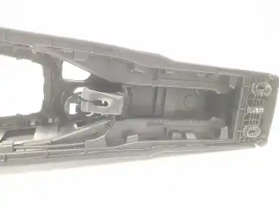 Pezzo di ricambio per auto di seconda mano bracciolo centrale per mercedesbenz clase a bm 176 a 180 cdi blueefficiency 176.012 riferimenti oem iam a1766801250  a1766801350