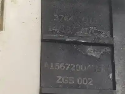 Pezzo di ricambio per auto di seconda mano serratura porta anteriore destra per mercedesbenz clase a bm 176 a 180 cdi blueefficiency 176.012 riferimenti oem iam a1667200435  a1667200435
