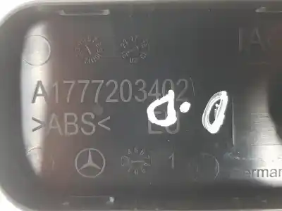 Peça sobressalente para automóvel em segunda mão botão / interruptor elevador vidro dianteiro direito por otras marcas clase a 1.5 cdi referências oem iam a1679050201  a1679050201