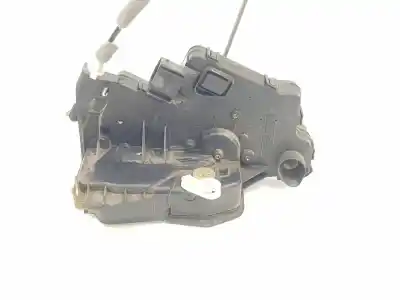 Second-hand car spare part left front door lock for bmw 3 (e46) 320 d oem iam references 7011241  7011241