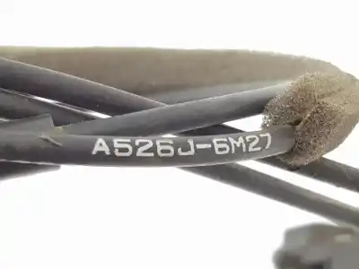 Автозапчастина б/у замок передній праві двері для mitsubishi l 200 (ka0/kb0) 2.5 di-d cat посилання на oem iam 5715a186