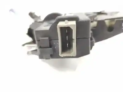 Автозапчастина б/у замок багажника / ворот для audi a4 b8 (8k2) 2.0 tdi посилання на oem iam 4f5827505d  4f5827505d