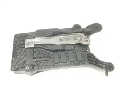 Second-hand car spare part medium for seat arona xperience oem iam references 2q0915331  2q0915331