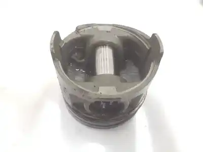 Автозапчастина б/у поршневий для mitsubishi montero (v60/v70) 3.2 di-d avance посилання на oem iam me204389