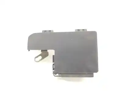 Second-hand car spare part fuse box unit for opel corsa d 1.3 16v cdti oem iam references 0718433