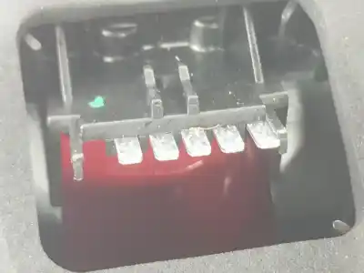 Second-hand car spare part right tailgate light for opel corsa d 1.3 16v cdti oem iam references 13186351  93189091