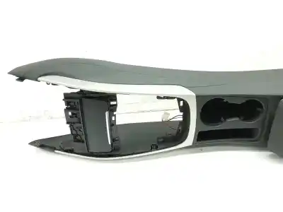 Pièce détachée automobile d'occasion accoudoir central pour audi a4 b8 (8k2) 2.0 tdi références oem iam 8k0864981d  8k0863244a