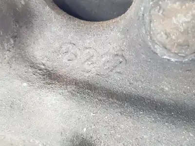 Second-hand car spare part front left knuckle for clase c clase e lim. 2.1 cdi oem iam references a2123320700  a2123320700