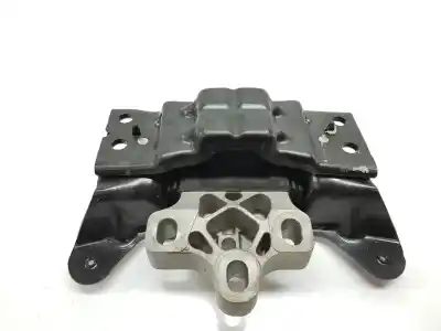 Second-hand car spare part left engine support for volkswagen troc 2.0 tdi oem iam references 5q0199555ad  5q0199555bj