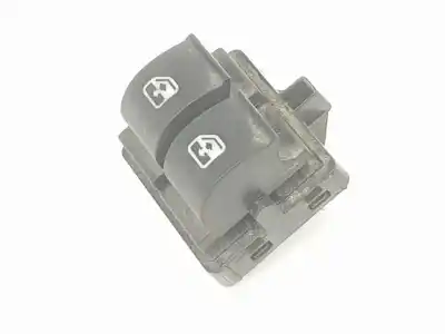 Second-hand car spare part left front power window switch for iveco daily furgón 2.3 d oem iam references 5801511729 5802846165 