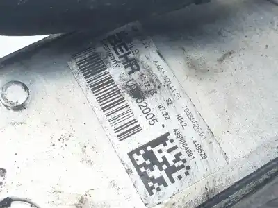Автозапчасти б/у масляный радиатор за clase c clase e lim. 2.1 cdi ссылки oem iam a6511801165  a6511800810