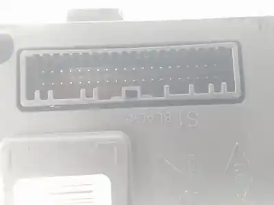 Second-hand car spare part electronic module for renault clio iv limited oem iam references 284b10447r  284b10447r