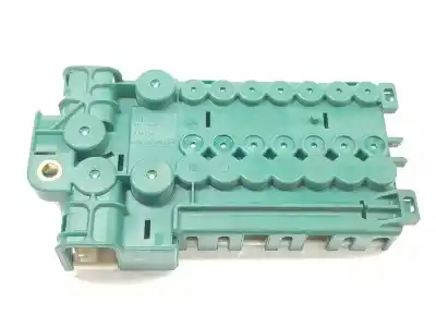 Peça sobressalente para automóvel em segunda mão caixa de fusíveis e relés por bmw 5 (e39) 520 d referências oem iam 8387541