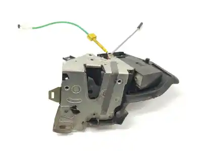 Second-hand car spare part front right door lock for bmw 5 (e39) 520 d oem iam references 8235096  8235102