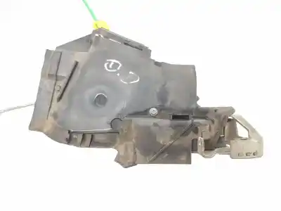 Second-hand car spare part front right door lock for bmw 5 (e39) 520 d oem iam references 8235096  8235102