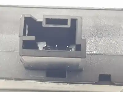 Second-hand car spare part HEADLIGHTS SWITCH for CITROEN C4 CACTUS  OEM IAM references 9801662777  9801662777