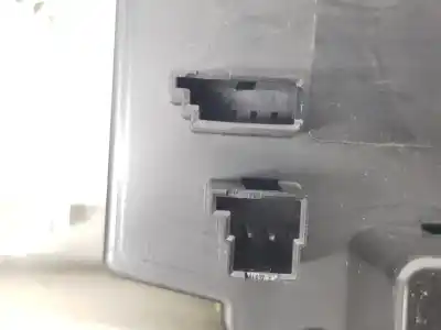Peça sobressalente para automóvel em segunda mão luz interior por clase c clase r 3.0 cdi referências oem iam a1648200785  a1648200785