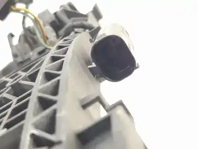 Pezzo di ricambio per auto di seconda mano maniglia esterna anteriore destra per clase c clase m 3.0 cdi riferimenti oem iam a2047602434  a2047601470
