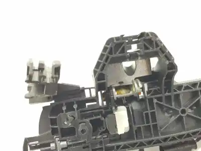 Pezzo di ricambio per auto di seconda mano maniglia esterna anteriore destra per clase c clase m 3.0 cdi riferimenti oem iam a2047602434  a2047601470