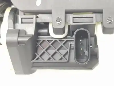 Pezzo di ricambio per auto di seconda mano maniglia esterna del cancello per clase c clase m 3.0 cdi riferimenti oem iam a1667500693  a1667500693