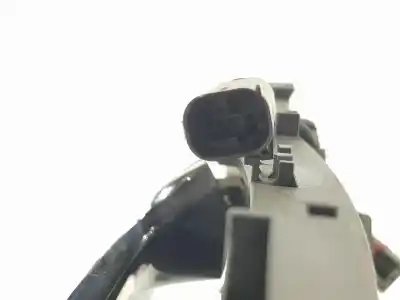 Pezzo di ricambio per auto di seconda mano maniglia esterna posteriore sinistra per clase c clase m 3.0 cdi riferimenti oem iam a2047601370  a2047601370