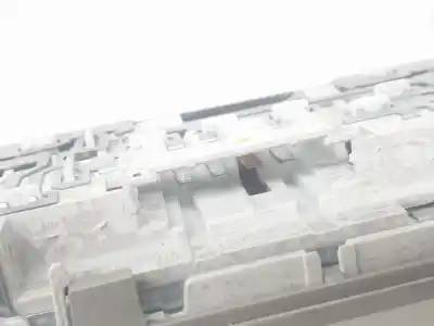 Автозапчасти б/у внутренний свет за clase c clase e lim. 2.1 cdi ссылки oem iam a2045000200  a2045000200